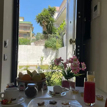 מלון Grand Royal