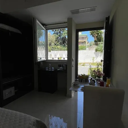 Grand Royal פומפיי