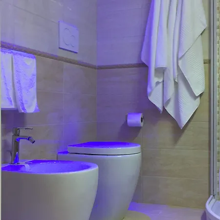 Hotel Grand Royal