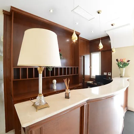 Grand Royal 4* פומפיי